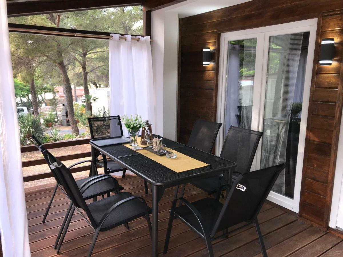 Holiday Home Orsag Drage Buitenkant foto